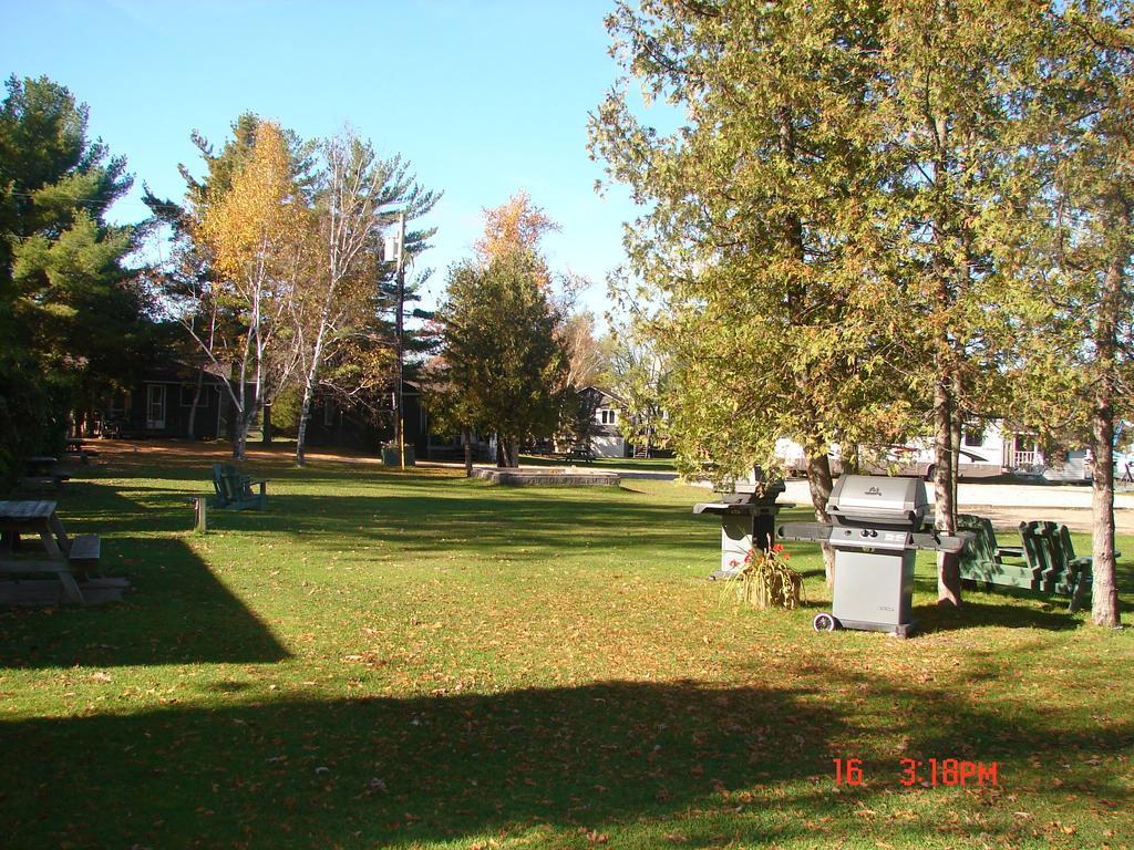 Sunnylea Resort Port Severn Екстер'єр фото